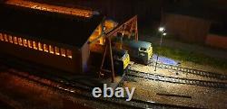 00 Gauge Model railway layout DCC 14x7ft (4 sections) delivered peco hornby