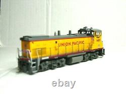 ATHEARN GENESIS HO SCALE MP15-AC LOCOMOTIVE WithSOUND & DCC UNION PACIFIC G66197