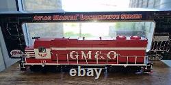 ATLAS Model Railroad GP-38 Locomotive GM & Ohio #713 Ref, #8971