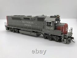 Athearn Genesis ATHG63781 HO GP40P-2 withDCC & Sound, Southern Pacific SP #7600