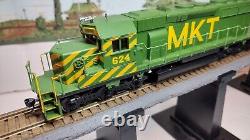 Athearn HO Train Custom LED/Tsunami DCC/Sound & Keep Alive MKT SD40-2 Locomotive