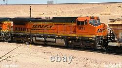 Atlas BNSF #871 H3 Swoosh Logo Dash 8-40CW Diesel Locomotive QSI DCC Sound