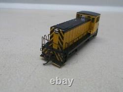 BACHMANN # 682054 UNDECORATED YELLOW & BLACK GE 70 TON LOCOMOTIVE WithDCCN-SCALE