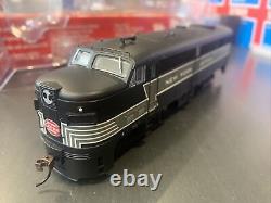 BACHMANN HO Scale 64702 Alco FA2 Loco DCC Sound New York Central Boxed