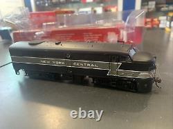 BACHMANN HO Scale 64702 Alco FA2 Loco DCC Sound New York Central Boxed