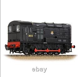 BNIB OO Gauge Bachmann 32-114B Class 08 13052 BR Black (Early Emblem) Shunter