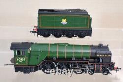 Bachmann 31-526 DCC Ready Br 4-6-2 Class A2 Locomotive 60537 Batchelors Button