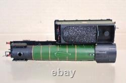 Bachmann 31-526 DCC Ready Br 4-6-2 Class A2 Locomotive 60537 Batchelors Button