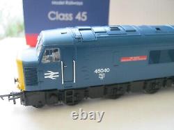 Bachmann Class 45 Peak 45040 THE KINGS SHROPSHIRE LIGHT INFANTRY