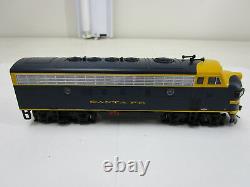 Bachmann HO Scale Train F7-A Diesel Loco DCC SoundTraxx Santa Fe #275 + Caboose