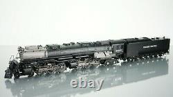 Broadway Limited 4-6-6-4 Challenger Union Pacific 3985 DCC withParagon3 HO scale