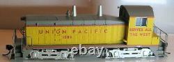 Broadway Limited -HO- #6734 EMD NW2 Sound and DCC Paragon4 UP #1086