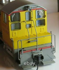 Broadway Limited -HO- #6734 EMD NW2 Sound and DCC Paragon4 UP #1086