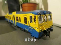 Electrotren e3421s diesel automotor renfe 592 version azul/amarillo dcc sound