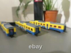 Electrotren e3421s diesel automotor renfe 592 version azul/amarillo dcc sound