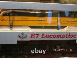 HO Proto 2000 CNW Chicago & North Western E7 Diesel 5009A MARS LIGHT DCC Ready
