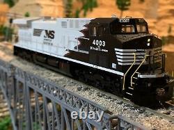 HO Scale Athearn AC4400CW AC44C6M DC / DCC Diesel Locomotive NS Norfolk Southern