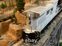 HO Scale Athearn AC4400CW AC44C6M DC / DCC Diesel Locomotive NS Norfolk Southern