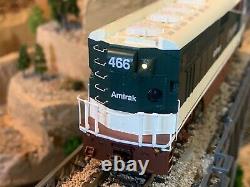 HO Scale Athearn F59PHI DC or DCC Diesel Locomotive AMTRAK CASCADES detailed LED