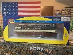 HO Scale Athearn F59PHI DC or DCC Diesel Locomotive AMTRAK CASCADES detailed LED