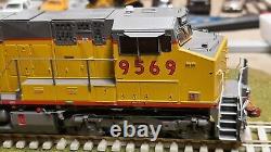 HO Scaletrains Union Pacific ex Southern Pacific C44-9 NIB DCC/Sound #9569