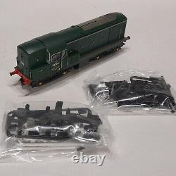 Heljan 1500 Class 15 D8200 in BR Plain Green Livery DCC Ready Mint Boxed OO