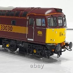 Heljan 3456 Class 33/0 EWS livery 33030 DC and DCC fitted Near mint Boxed OO V3