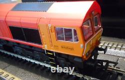 Hornby 00 R3779 The Flying Dustman DCC Ready Biffa 66783