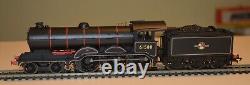 Hornby B12 4-6-0 Locomotive 61580 Lined Black. L/c. DCC Ready