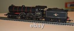 Hornby B12 4-6-0 Locomotive 61580 Lined Black. L/c. DCC Ready