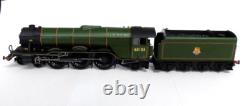 Hornby OO Gauge BR A3 Class Flying Scotsman with Steam Generator R3991SS DCC Boxed