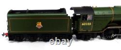 Hornby OO Gauge BR A3 Class Flying Scotsman with Steam Generator R3991SS DCC Boxed
