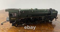 Hornby R2564 BR 4-6-2 Britannia Class Locomotive'70052 Firth of Tay'. DCC Ready