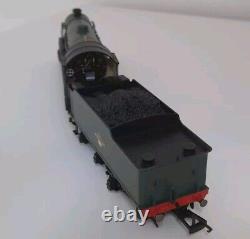 Hornby R2583. BR 4-6-0 Class N15.' 30453 King Arthur'. DCC Ready