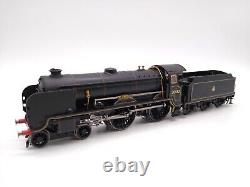 Hornby R2744 BR Schools Class Blundells 4-4-0 DCC Ready -New (minor wear to box)