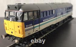 Hornby R2963 Class 31 BR Regional Railways (Blue/White), Lights, DCC Ready, NMIB