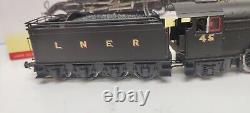 Hornby R30087 LNER A3 Class No. 45 Lemberg Locomotive Black DCC Ready New in Box