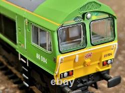 Hornby R30222 DB Cargo, Class 66, Co-Co, 66004'Climate Hero' Era 11 DCC Ready