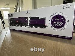 Hornby R30231 HM The Queen's Platinum Jubilee No. 70'Elizabeth Il' DCC SOUND