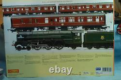 Hornby R3059'Tornado Express'l Train Pack (New DCC Fitted)