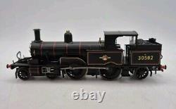 Hornby R3334 BR (Late) 4-4-2T Adams Radial Tank Loco 30582 BOXED DCC Ready