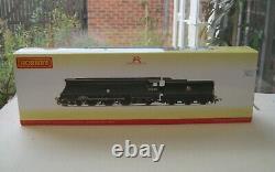 Hornby R3436 Merchant Navy BR Lined Green No. 35028 Clan Line Brand NEW