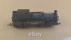 Hornby R3540 OO Gauge SR Wainwright H Class 0-4-4T Green Loco 1324 DCC Ready