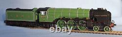 Hornby R3832 Thompson A2/3 500 Edward Thompson LNER OO Gauge DCC Ready BNIB