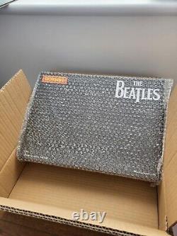 Hornby R3954 Beatles'Singles from Liverpool' BRAND NEW LIMITED EDITION Of 1000