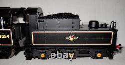 Hornby R3981. Late BR Standard 2MT 2-6-0, No. 78054, Black. DCC Ready, OO Gauge