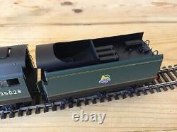Hornby Railways R3436 BR Early Merchant Navy Class Locomotive Clan Line DCC Read