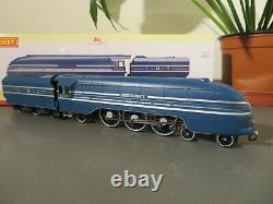 Hornby r3623 Lms streamlined princess coronation class queen elizabeth dcc ready