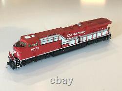 InterMountain Canadian Pacific ES44AC Locomotive with Sound. CP 8726