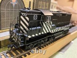 Life-Like Proto 2000 GP9 II loco, DCC ready, AT & SF HO nr mint 10/02